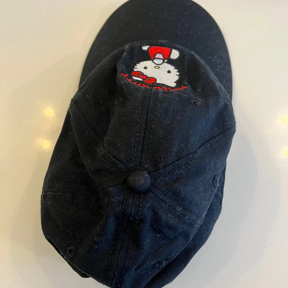 Hello Kitty Black Cap